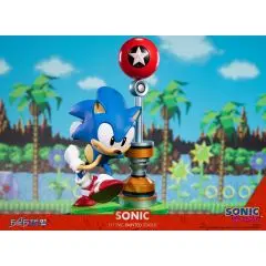 Sonic the Hedgehog - Sonic PVC statue - First 4 Figures
