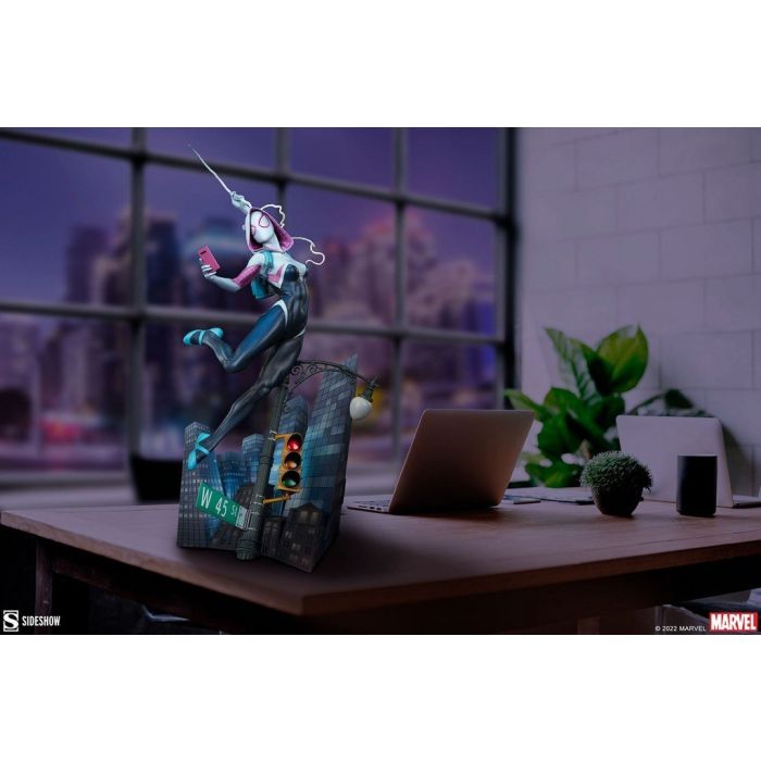 Spider-Gwen 1:4 Scale Statue - Sideshow Toys | NerdUP Collectibles, image size:700x700