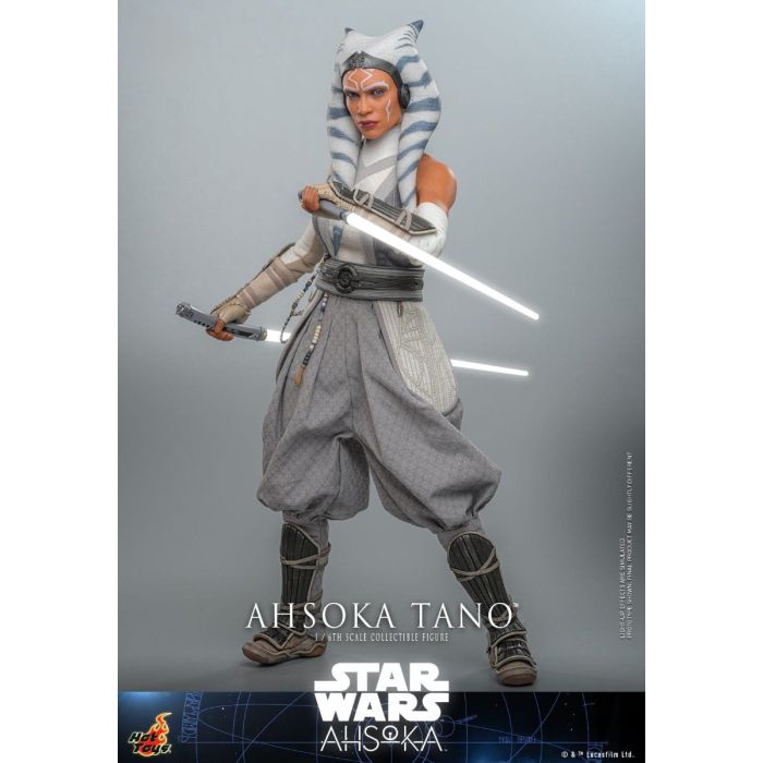 Ahsoka Tano 1:6 Scale Figure - Hot Toys - Ahsoka