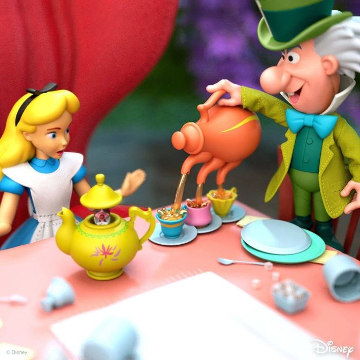 Alice - Super7 - Disney Ultimates Action Figure Alice in Wonderland