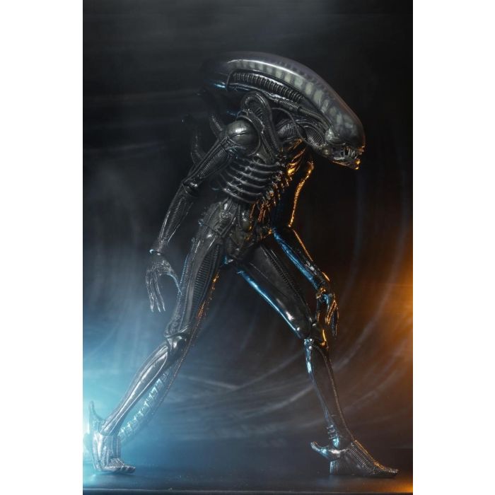 Alien: Ultimate 40th Anniversary Big Chap 1:4 Scale Action Figure