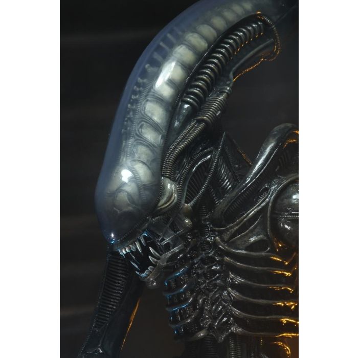 Alien: Ultimate 40th Anniversary Big Chap 1:4 Scale Action Figure