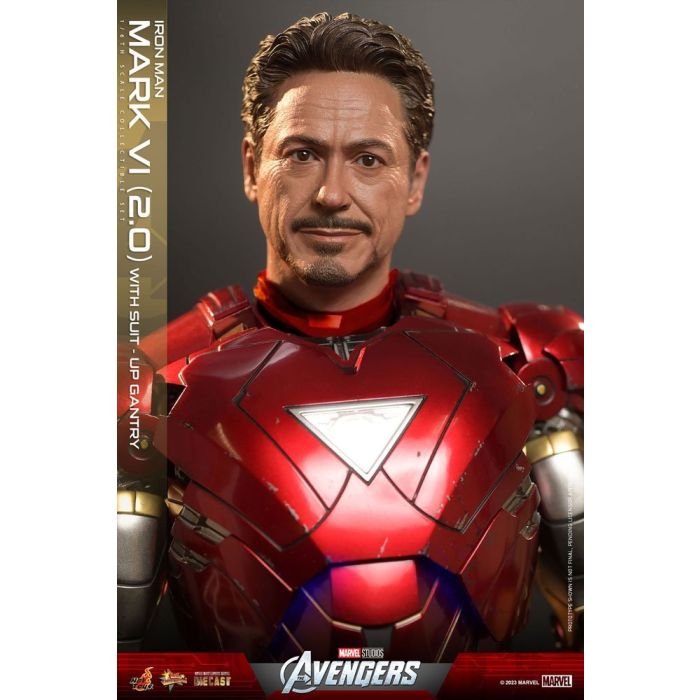Iron Man Mark VI 1:6 Scale Figure with Suit-UP Gantry (Version 2.0) - Hot Toys - Avengers