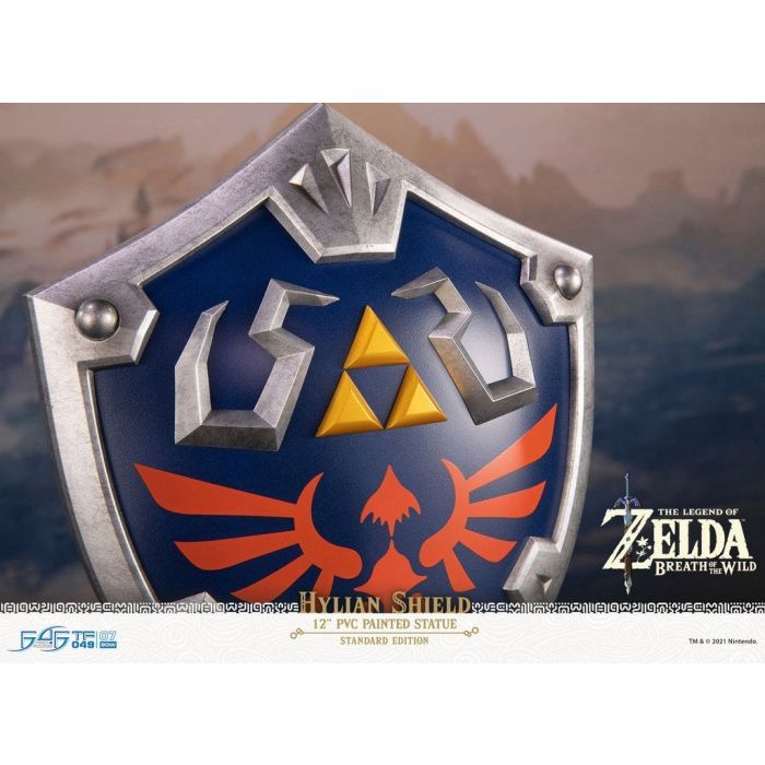 The Legend of Zelda: Breath of the Wild - Hylian Shield PVC Statue