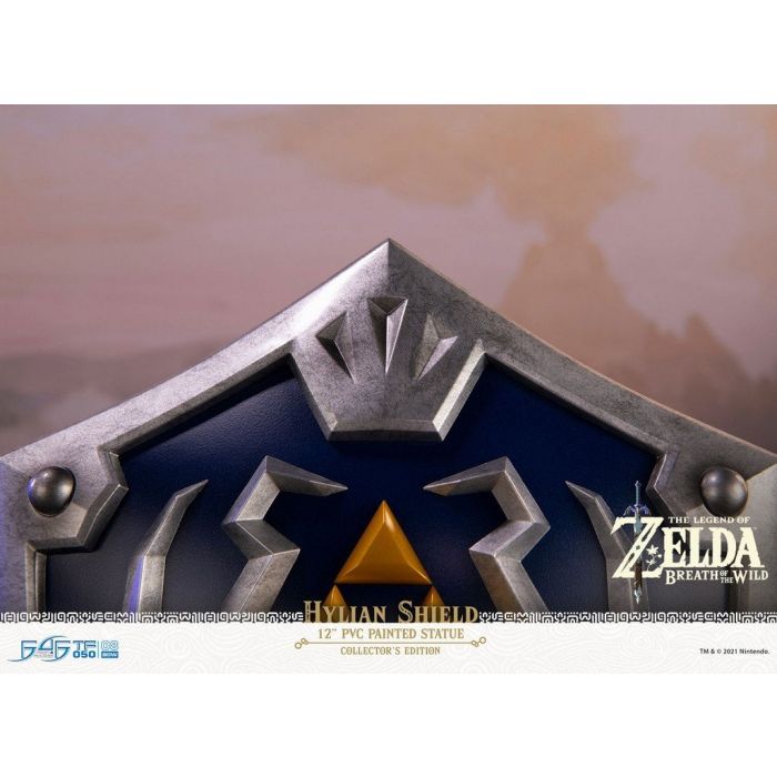 The Legend of Zelda: Breath of the Wild - Hylian Shield PVC Statue Collector's Edition