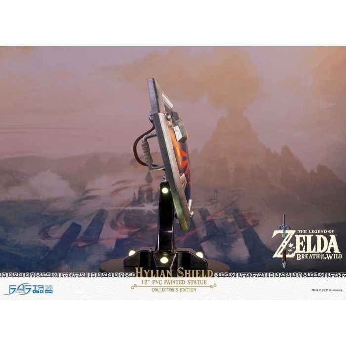 The Legend of Zelda: Breath of the Wild - Hylian Shield PVC Statue Collector's Edition