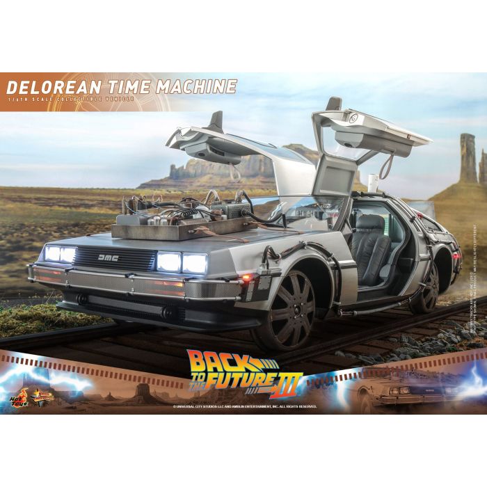 DeLorean Time Machine 1:6 Scale Figure - Hot Toys - Back to the Future 3