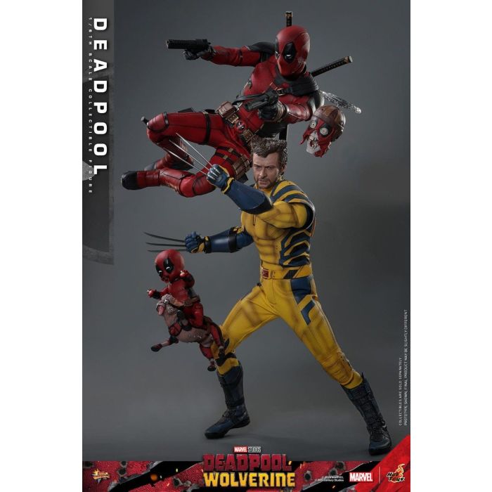 Deadpool 1:6 Scale Figure - Hot Toys - Deadpool & Wolverine