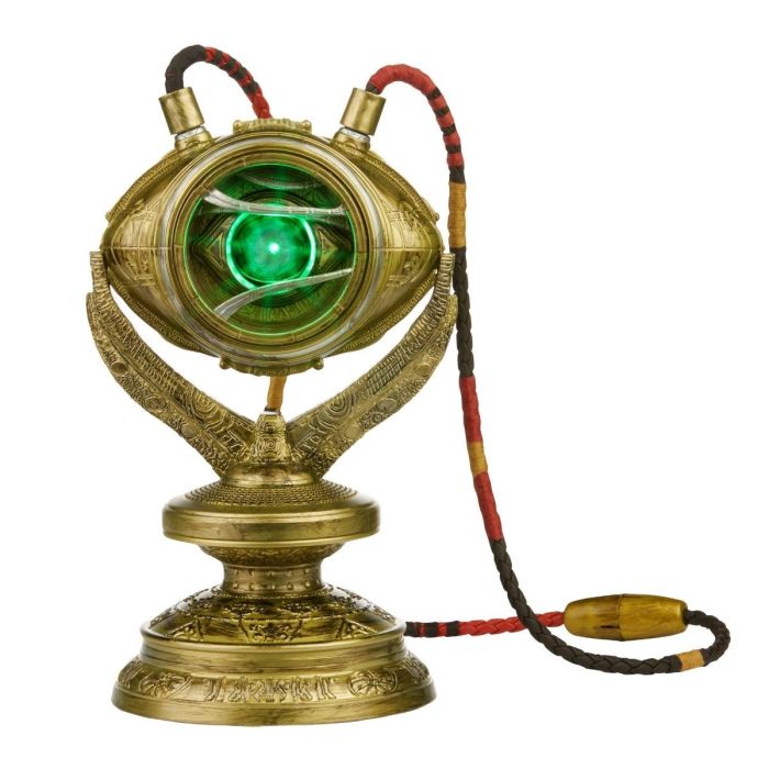 Doctor Strange: Eye of Agamotto Marvel Legends Series
