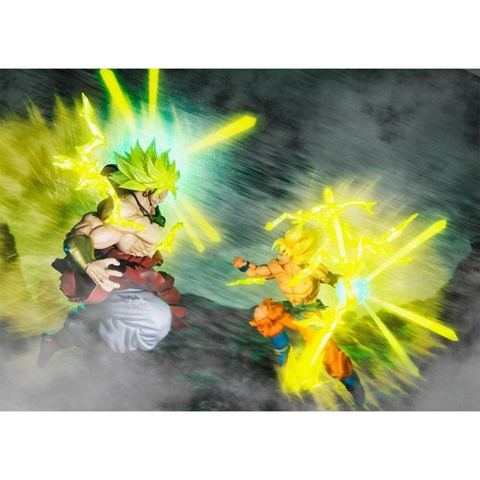 Dragonball Z - Super Saiyan Son Goku Figuarts Zero