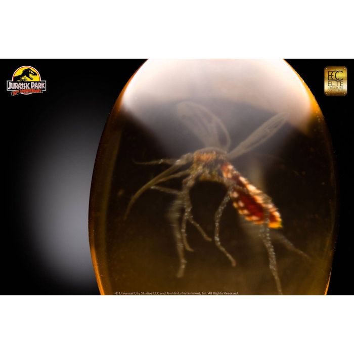 Elephant Mosquito in Amber Statue - Elite Creature Collectibles - Jurassic Park