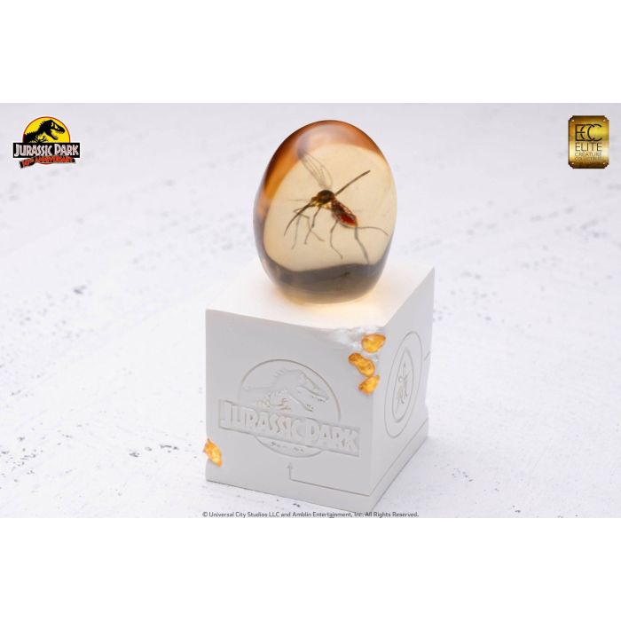 Elephant Mosquito in Amber Statue - Elite Creature Collectibles - Jurassic Park