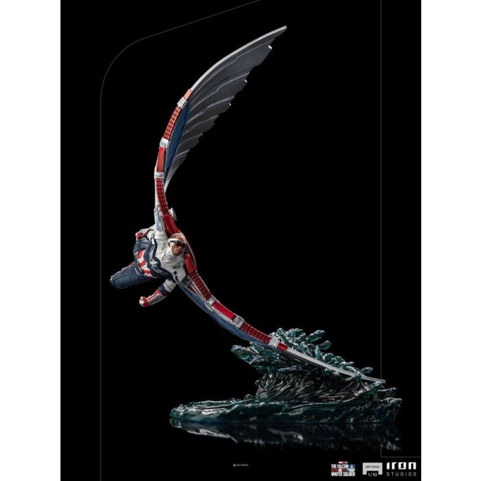 The Falcon and the Winter Soldier - Captain America Sam Wilson 1/10 Scale Statue