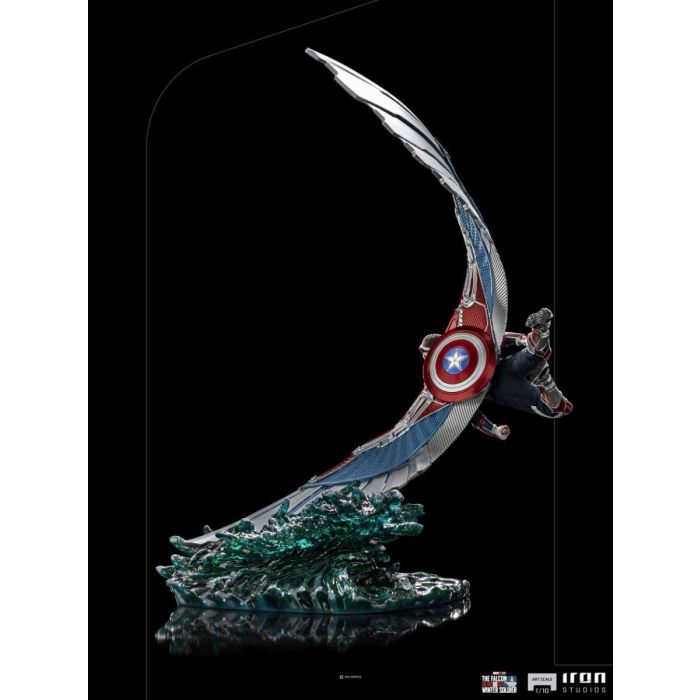 The Falcon and the Winter Soldier - Captain America Sam Wilson 1/10 Scale Statue