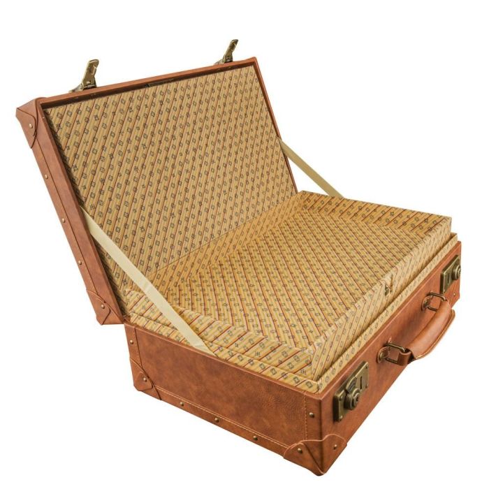 Fantastic Beasts and Where to Find Them - Newt Scamander Suitcase Replica