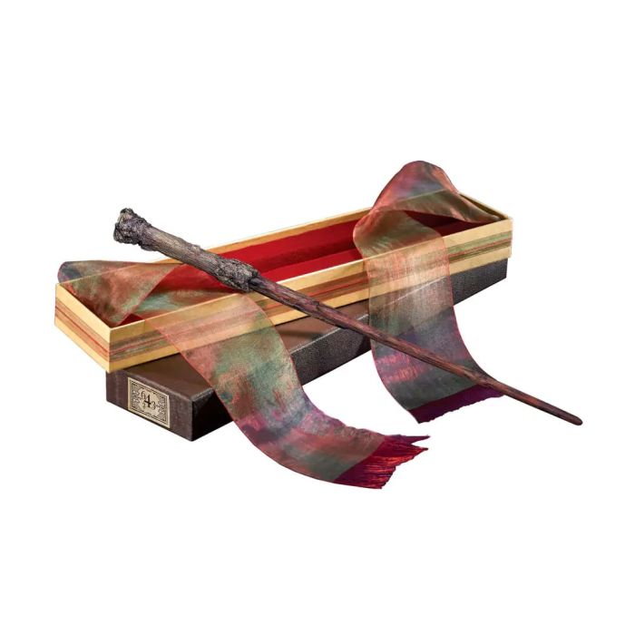 Harry Potter - Harry Potter's Wand in Ollivanders Box