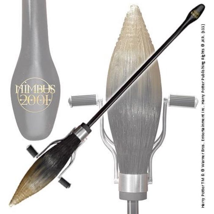 Harry Potter - Nimbus 2001 Broom Replica
