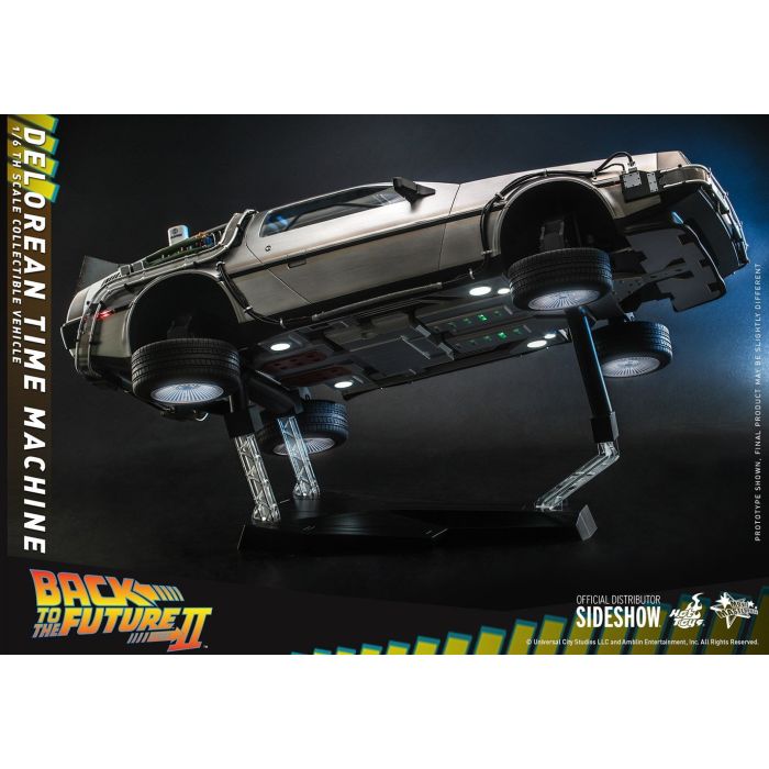 DeLorean Time Machine 1:6 Scale Figure - Hot Toys - Back to the Future 2