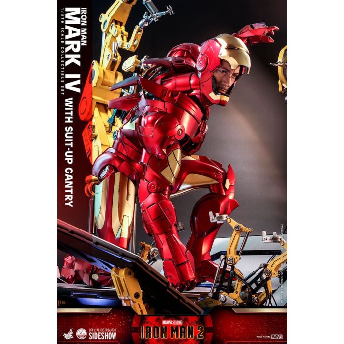 Iron Man Mark IV 1:4 Scale Figure with Suit-UP Gantry - Hot Toys - Iron Man 2