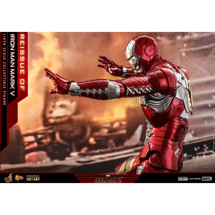 Iron Man Mark V 1:6 Scale Figure - Hot Toys - Iron Man 2