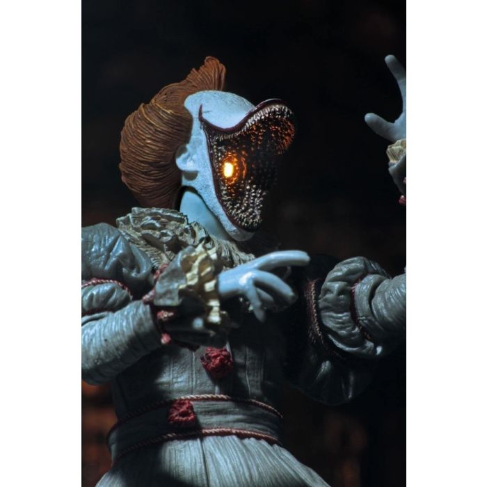 Stephen King's: It Chapter 2 - Ultimate Dancing Clown Pennywise Action Figure