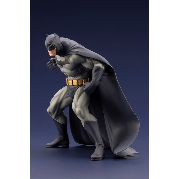 DC Comics: Batman - Batman Hush ARTFX+ Statue