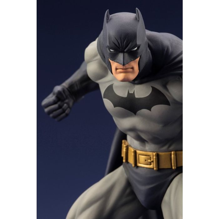 DC Comics: Batman - Batman Hush ARTFX+ Statue