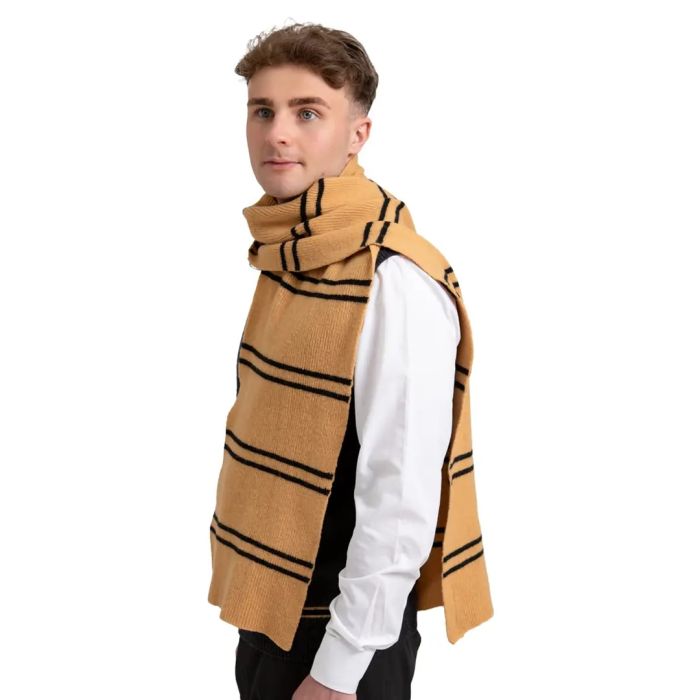 Hufflepuff Scarf - Lochaven - Harry Potter