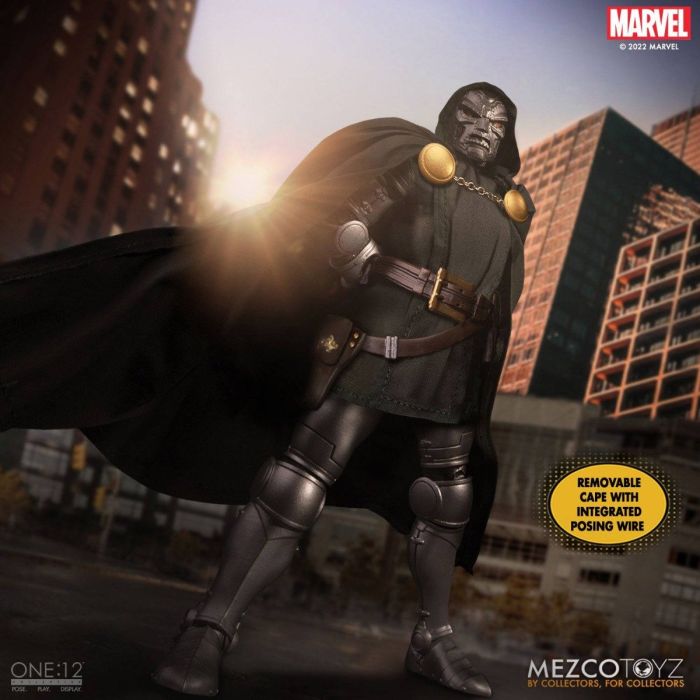 Doctor Doom Action Figure - Mezco Toys - Marvel