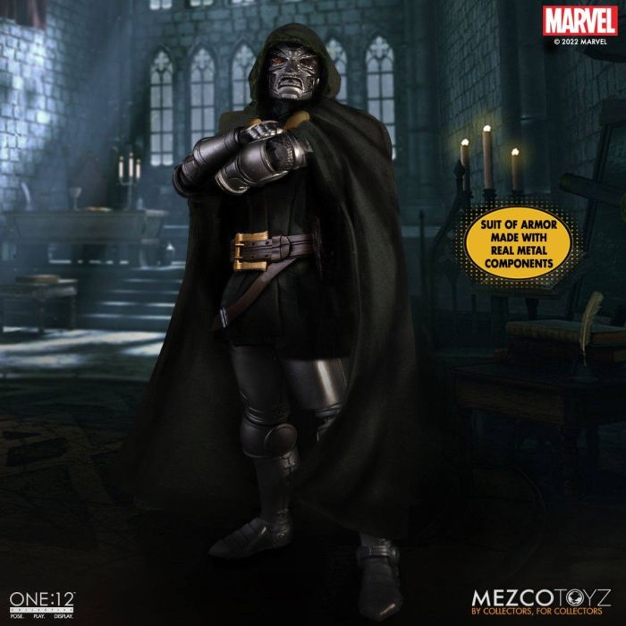 Doctor Doom Action Figure - Mezco Toys - Marvel