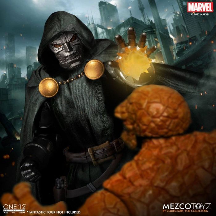 Doctor Doom Action Figure - Mezco Toys - Marvel