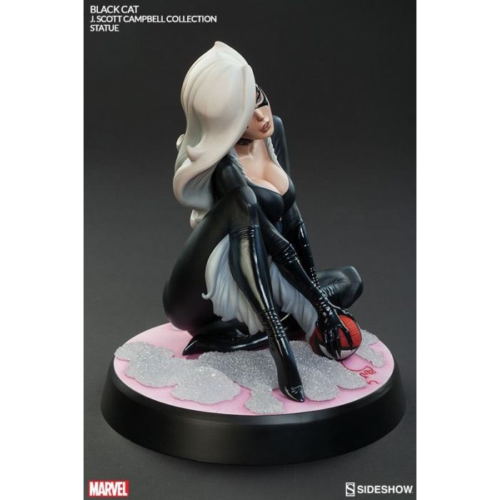 Marvel Comiquette: Black Cat Figure