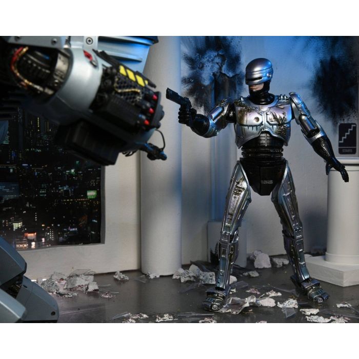 Robocop - Battle Damaged Robocop with Chair Ultimate Action Figure
