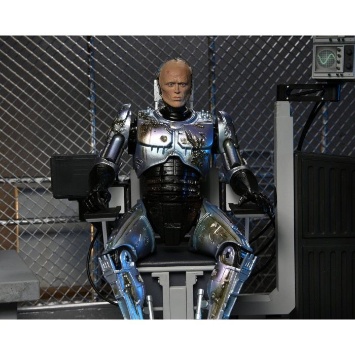 Robocop - Battle Damaged Robocop with Chair Ultimate Action Figure