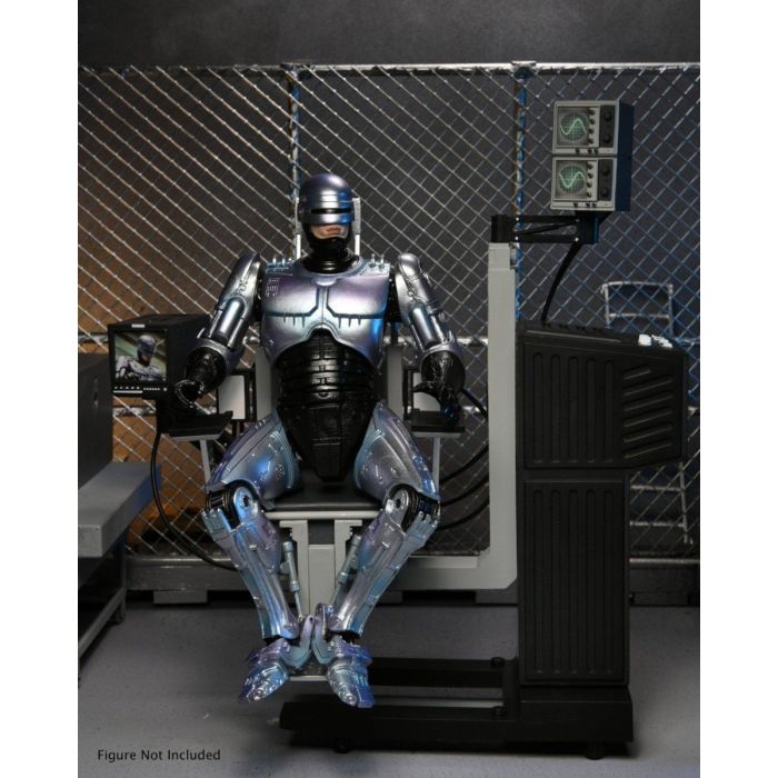 Robocop - Battle Damaged Robocop with Chair Ultimate Action Figure