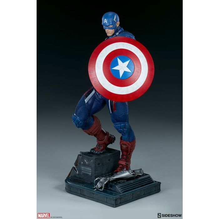 Captain America Premium Format Statue - Sideshow Toys - Captain America