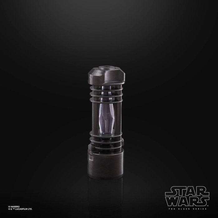 Star Wars: The Clone Wars - Ahsoka Tano Force FX Elite Lightsaber 2021