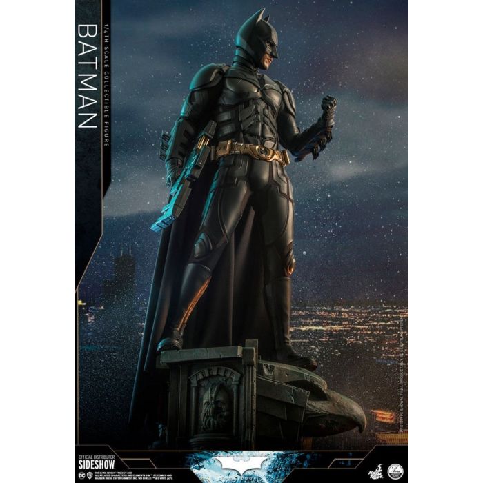 Batman 1:4 Scale Figure - Hot Toys - The Dark Knight
