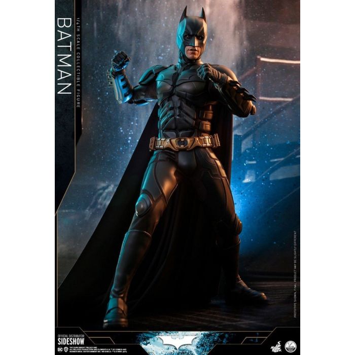 Batman 1:4 Scale Figure - Hot Toys - The Dark Knight