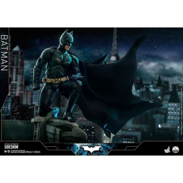 Batman 1:4 Scale Figure - Hot Toys - The Dark Knight