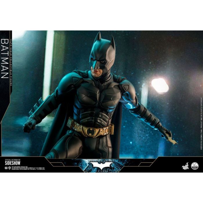 Batman 1:4 Scale Figure - Hot Toys - The Dark Knight