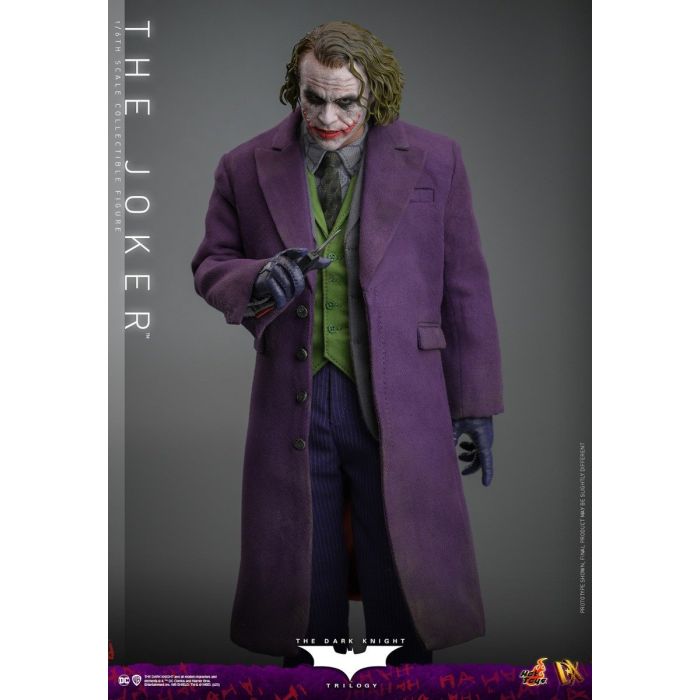 The Joker 1:6 Scale Figure - Hot Toys - The Dark Knight