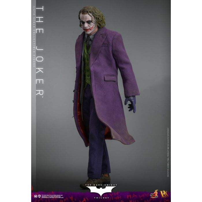 The Joker 1:6 Scale Figure - Hot Toys - The Dark Knight