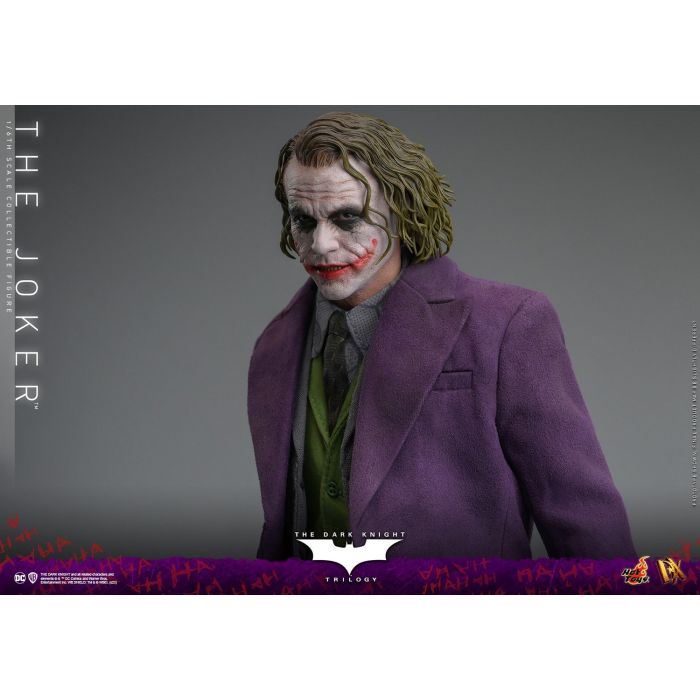 The Joker 1:6 Scale Figure - Hot Toys - The Dark Knight