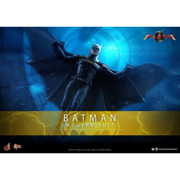 Batman Modern Suit 1:6 Scale Figure First Edition - Hot Toys - The Flash