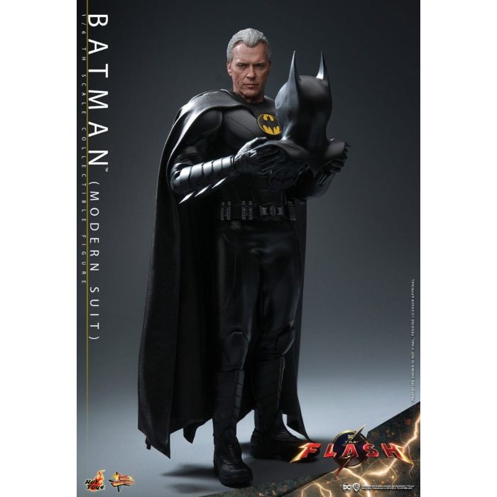 Batman Modern Suit 1:6 Scale Figure First Edition - Hot Toys - The Flash