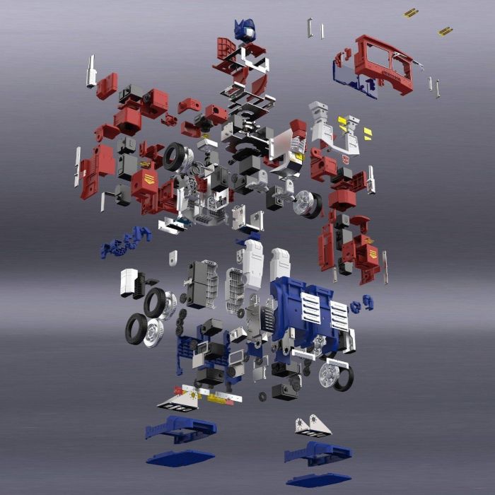 Optimus Prime Interactive Auto-Converting Robot - Transformers