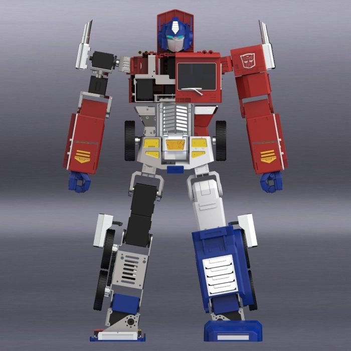 Optimus Prime Interactive Auto-Converting Robot - Transformers