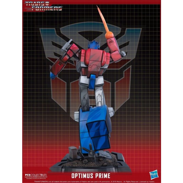 Transformers: Optimus Prime Classic Scale Statue