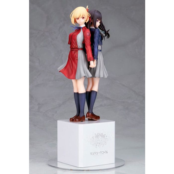 Lycoris Recoil PVC Statue 1/8 Chisato Nishikigi & Takina Inoue 30 cm